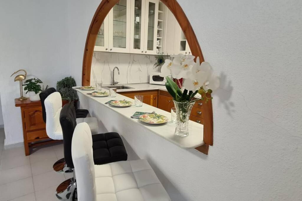 Tropical Paradise Villa In Torrevieja Exteriör bild